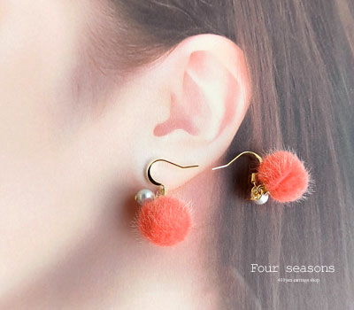 激安アクセサリ・限定400円ピアス・ピンク色ファーのピアス2
