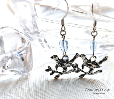 激安アクセサリ・限定400円ピアス・鳥と小枝のピアス1