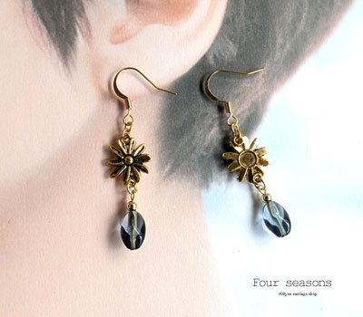 激安アクセサリ・限定400円ピアス・金色デイジーのピアス2
